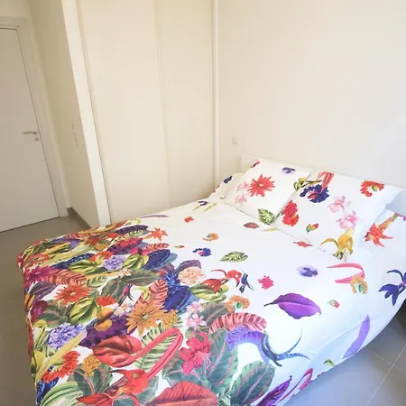 Διαμέρισμα Massena - Best Place In - 2 Bedrooms - Big Balcony *