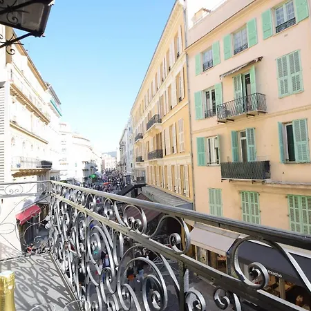 Διαμέρισμα Massena - Best Place In - 2 Bedrooms - Big Balcony